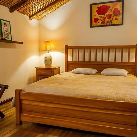 Casa De Las Rosas Cuenca Ngoại thất bức ảnh