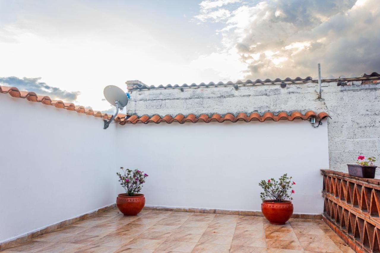 Casa De Las Rosas Cuenca Ngoại thất bức ảnh